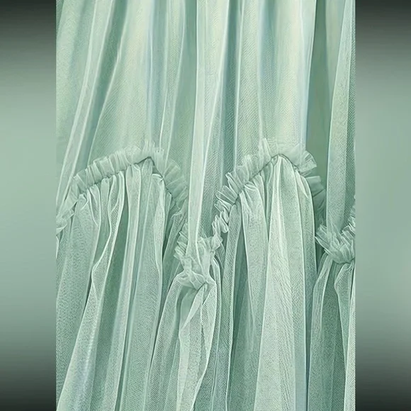 Luxe mesh asymmetrical hem maxi skirt - Picture 9 of 15